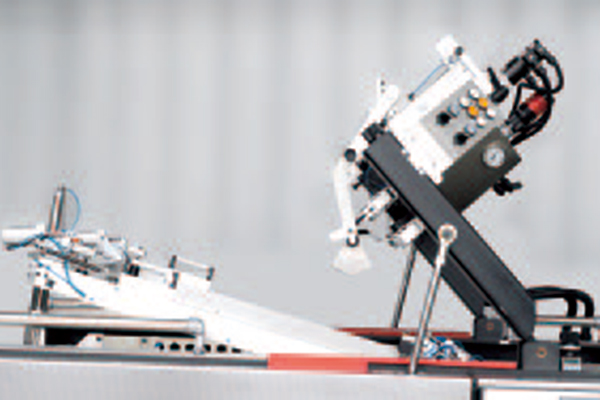 Автоматическая стопцилиндровая машина для трафаретной печати TC-72
